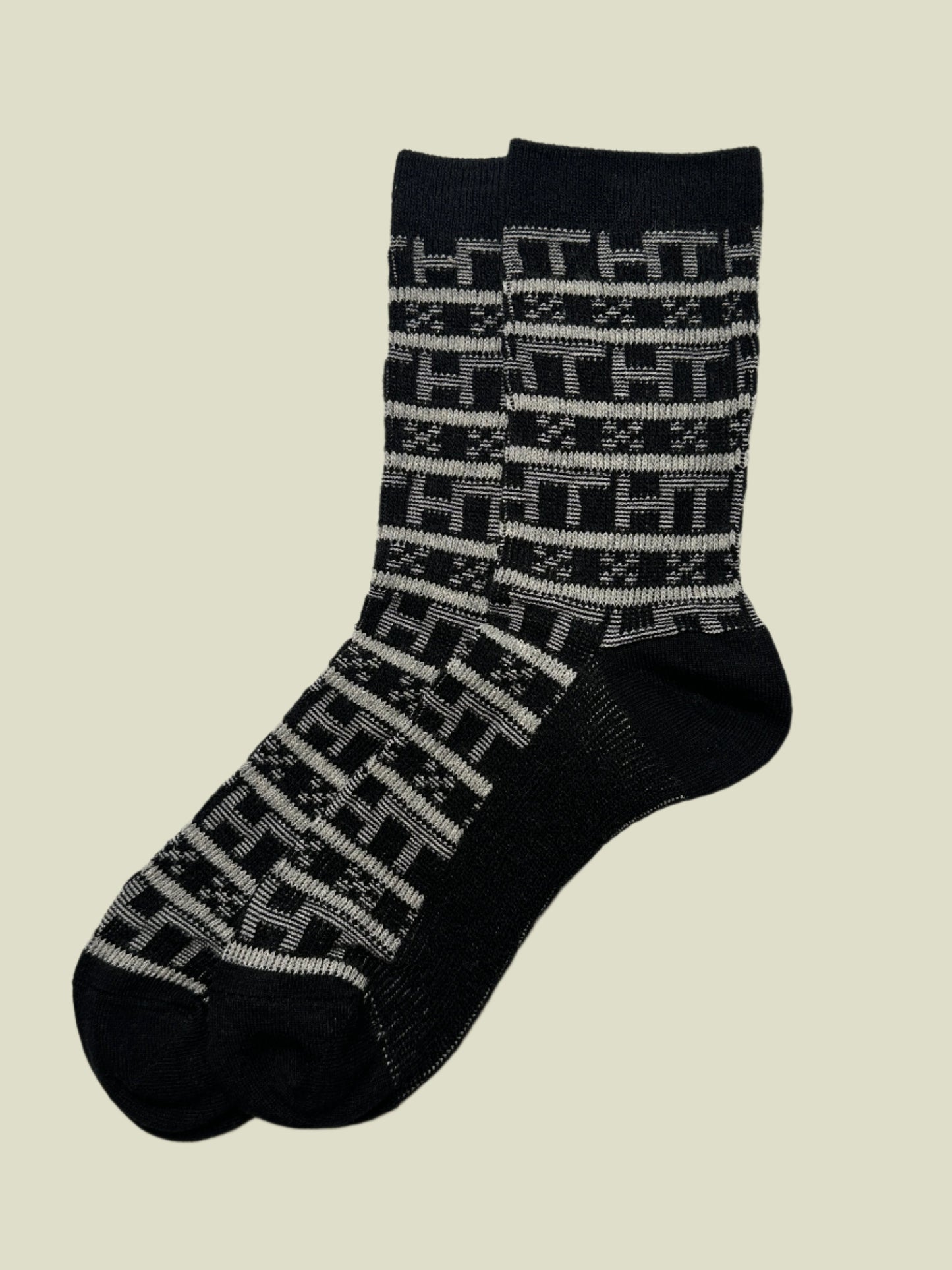 Geometric Pattern Unisex Combed Cotton Socks - Stylish & Durable