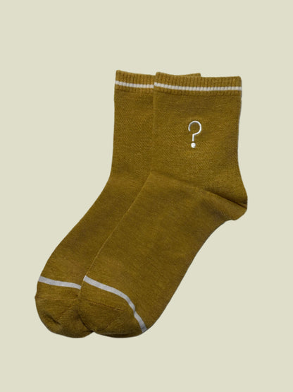 Minimalist ? Embroidered Crew Socks