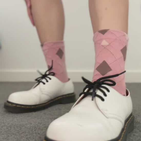 Argyle Pattern women's Crew Socks Video