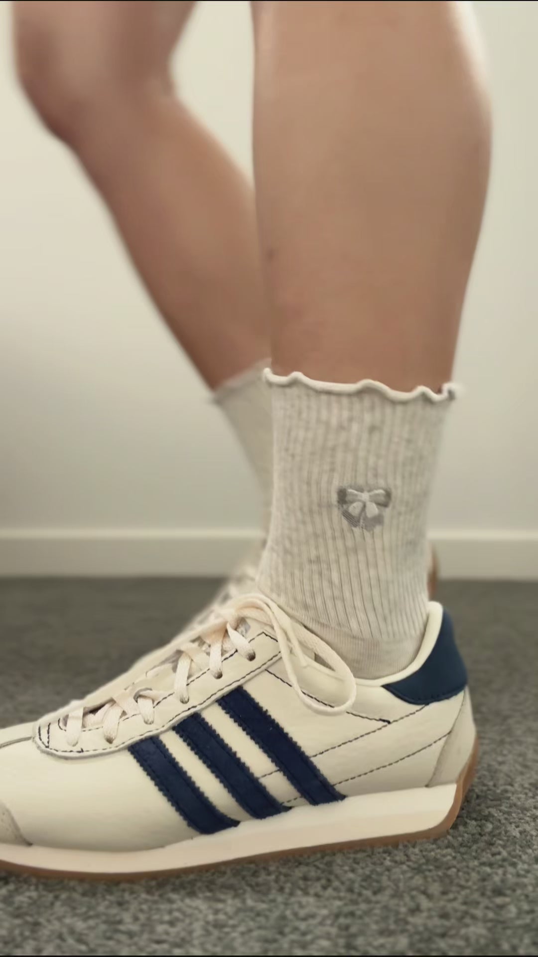 Elegant Bow Ruffle women's Crew Socks Video